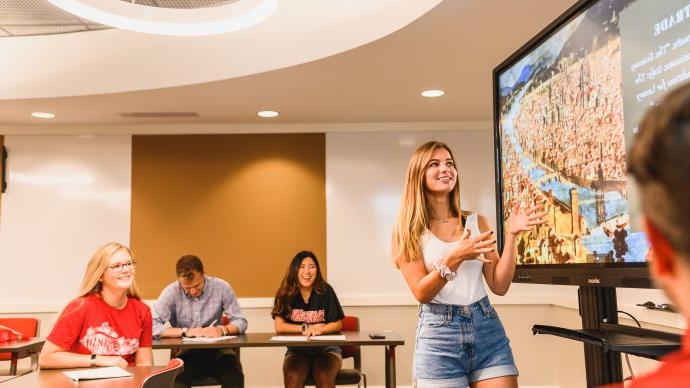 A Transylvania student giving a presentation to a class